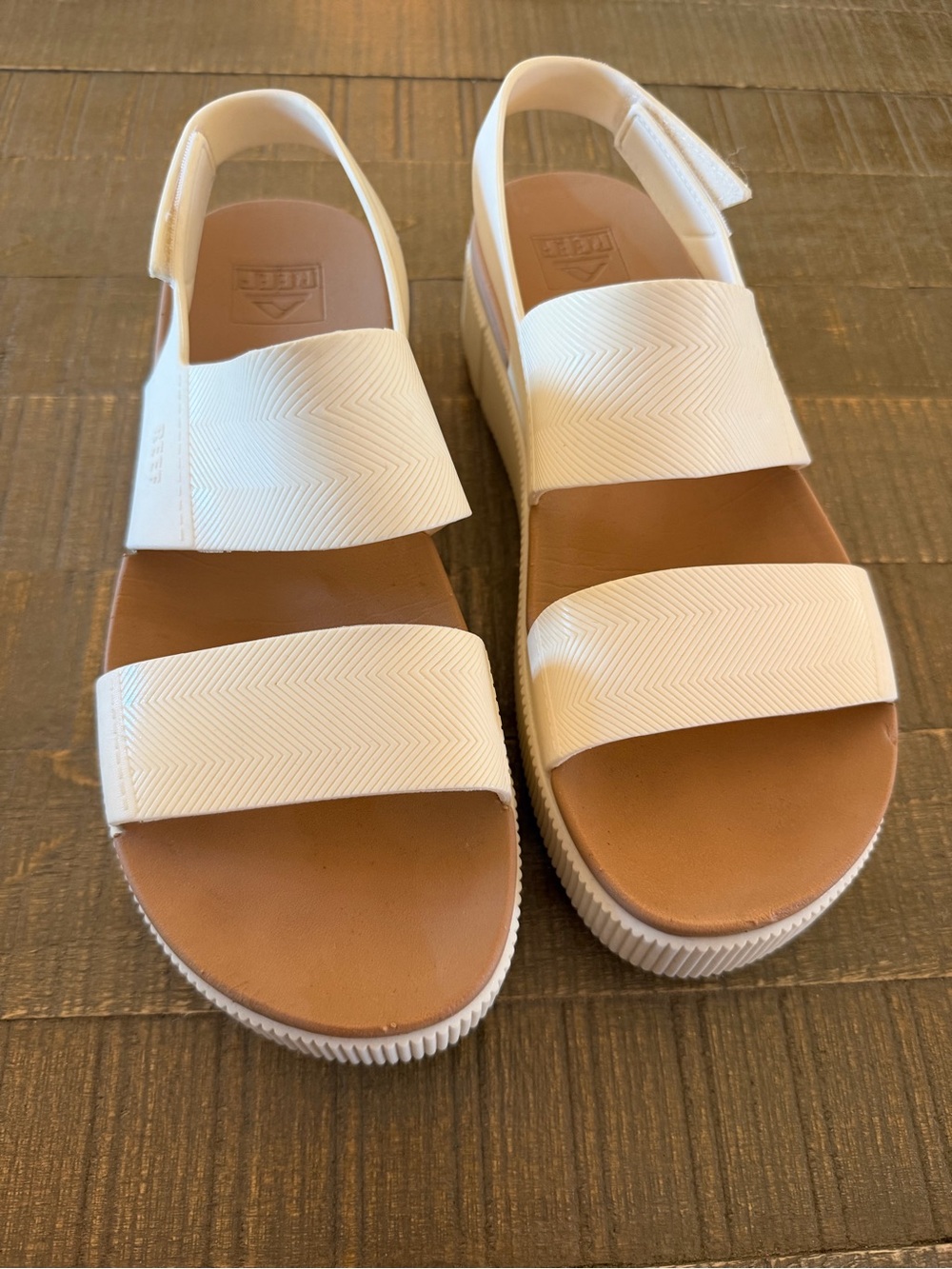 REEF water vista higher Womens Sandal size 11